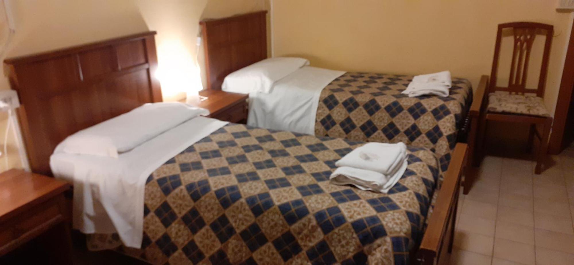 Albergo Da Peppino Poggio Mirteto Exteriör bild